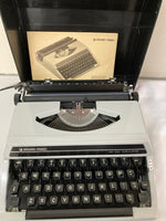 Silver Reed Portable Typewriter SR100 Tabulator
